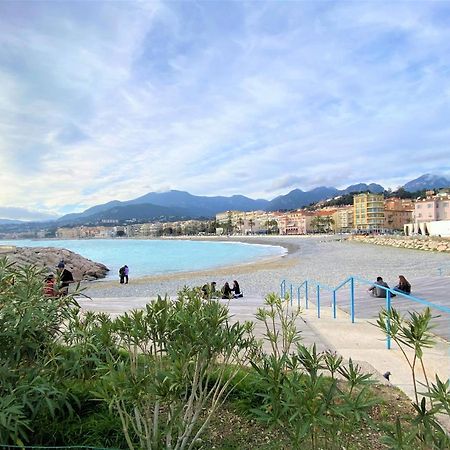 Menton Vacances Bagian luar foto