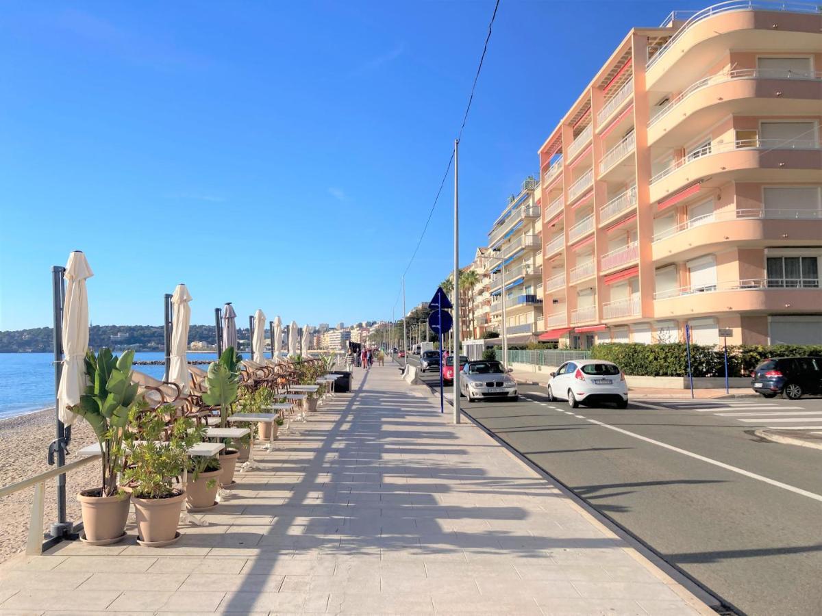 Menton Vacances Bagian luar foto